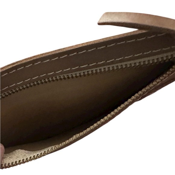 EUC Portland Leather Tan Wristlet - Picture 3 of 3